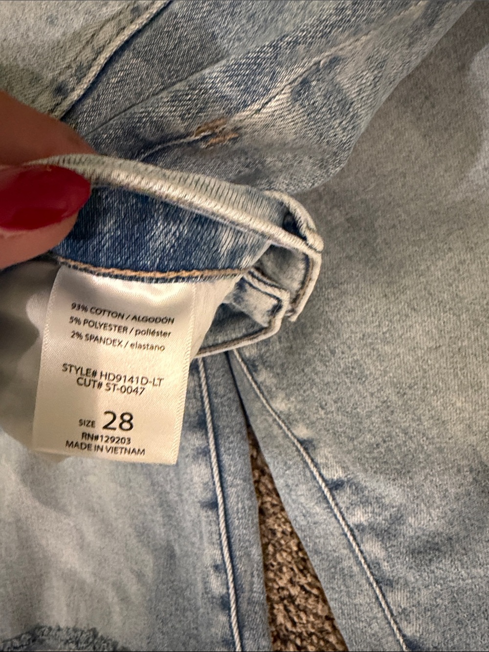 Hidden Jeans - Picture 3 of 3